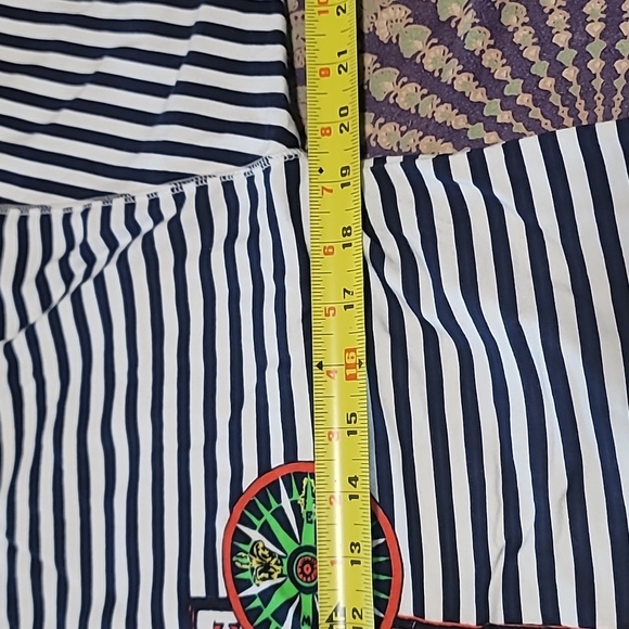 Vintage Liz Wear Travel Tee So Classy! - Picture 9 of 12